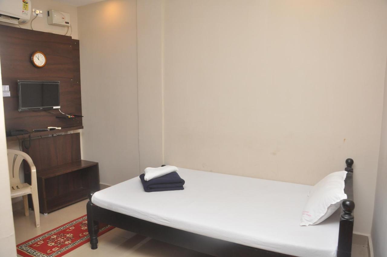 Hotel Temple City Papanasam 외부 사진