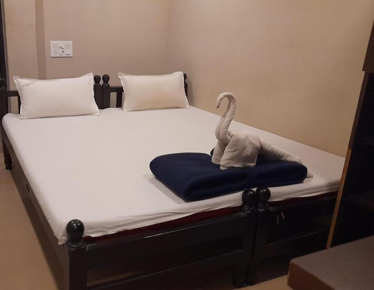 Hotel Temple City Papanasam 외부 사진